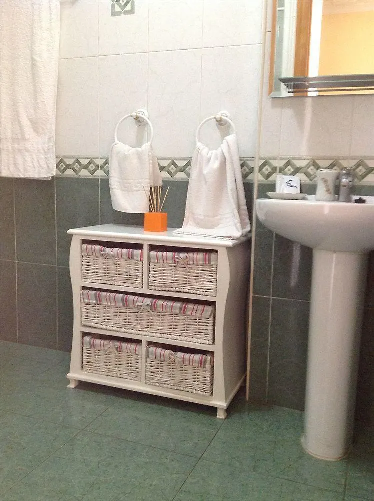 Hostal Acemar ماربيا بيت ضيافة